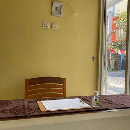 Rama Shinta Homestay Near Gembira Loka Zoo Redpartner ยอกยาการ์ตา ภายนอก รูปภาพ