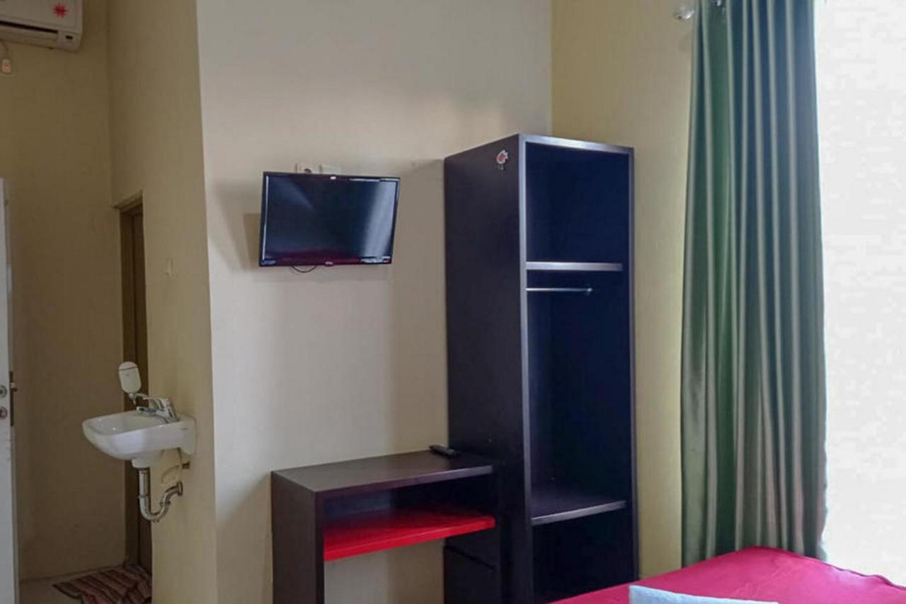 Rama Shinta Homestay Near Gembira Loka Zoo Redpartner ยอกยาการ์ตา ภายนอก รูปภาพ