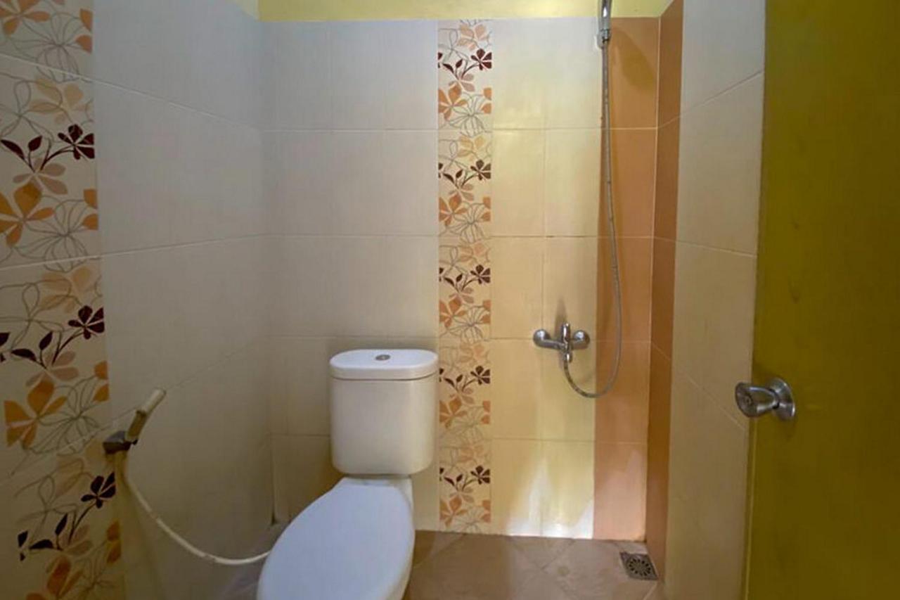 Rama Shinta Homestay Near Gembira Loka Zoo Redpartner ยอกยาการ์ตา ภายนอก รูปภาพ