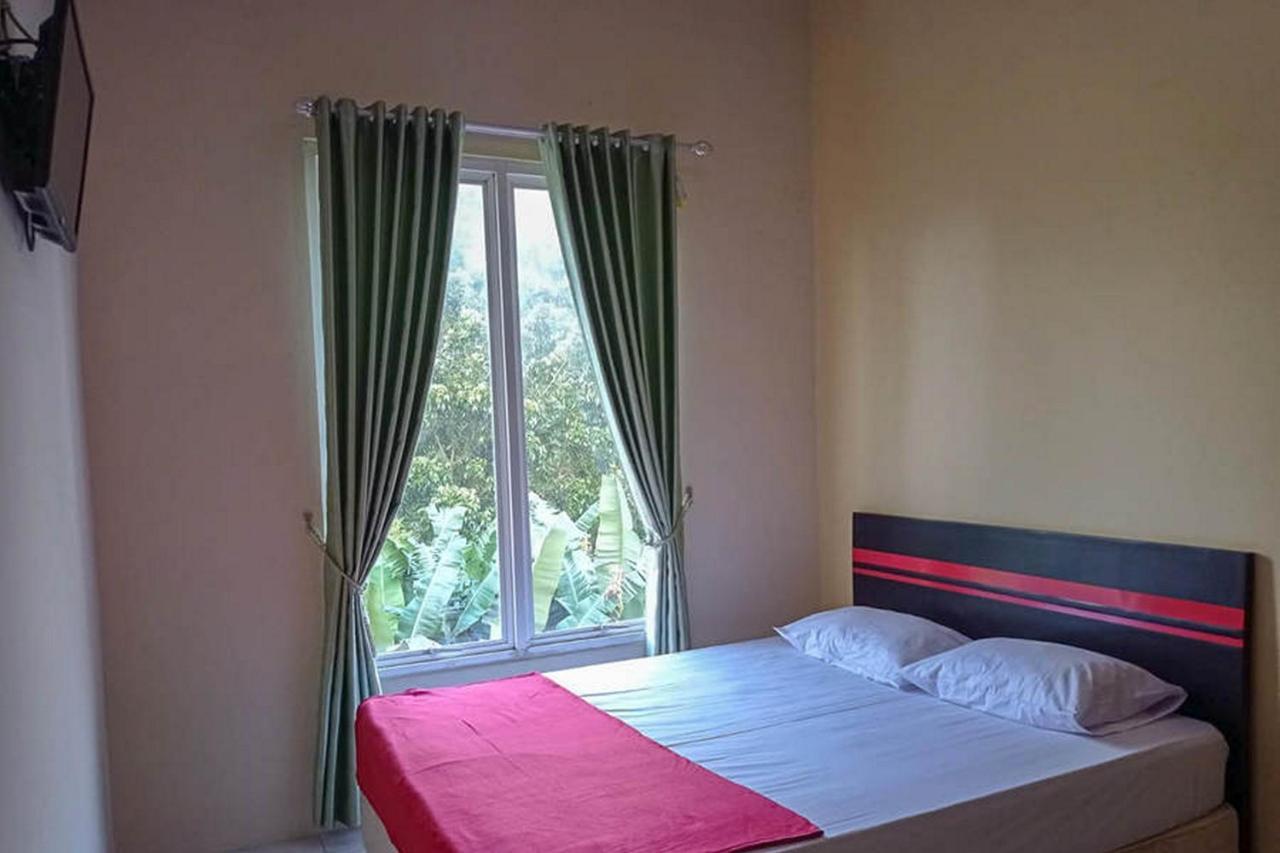 Rama Shinta Homestay Near Gembira Loka Zoo Redpartner ยอกยาการ์ตา ภายนอก รูปภาพ